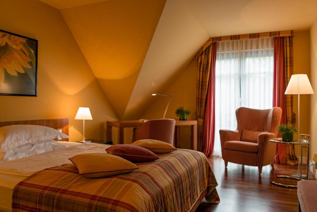Zeller-Hotel+Restaurant Kahl am Main Kamer foto