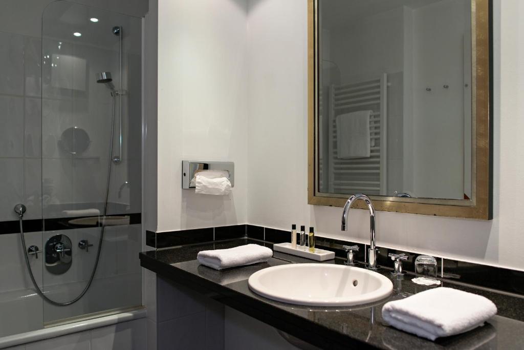 Zeller-Hotel+Restaurant Kahl am Main Kamer foto